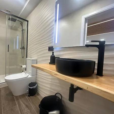 2 By Ybh * Portonovo